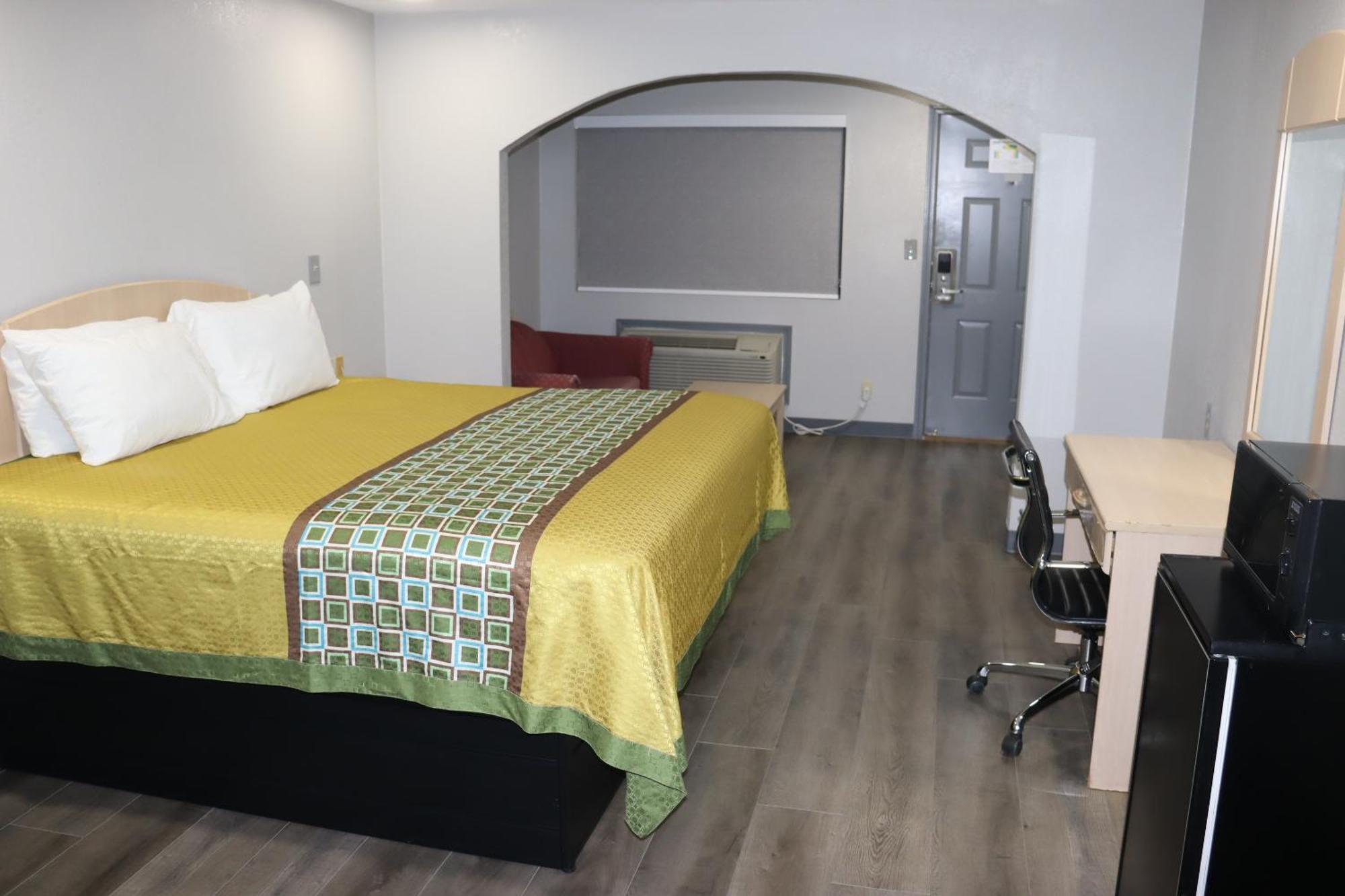 Americas Best Value Inn Cabot Exteriör bild